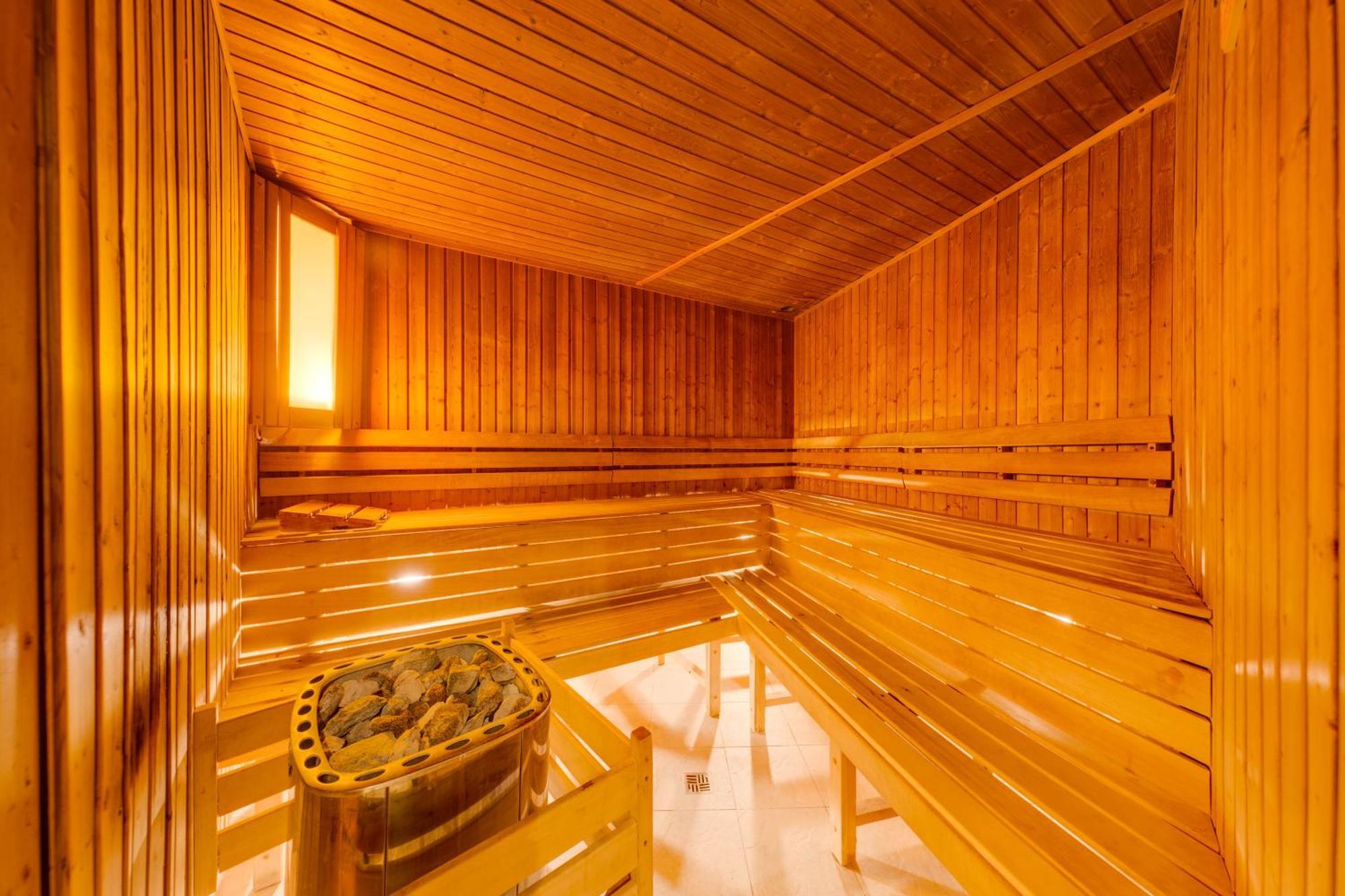 סולק-זדאוז' Hotel Medical Spa Malinowy Zdroj מראה חיצוני תמונה